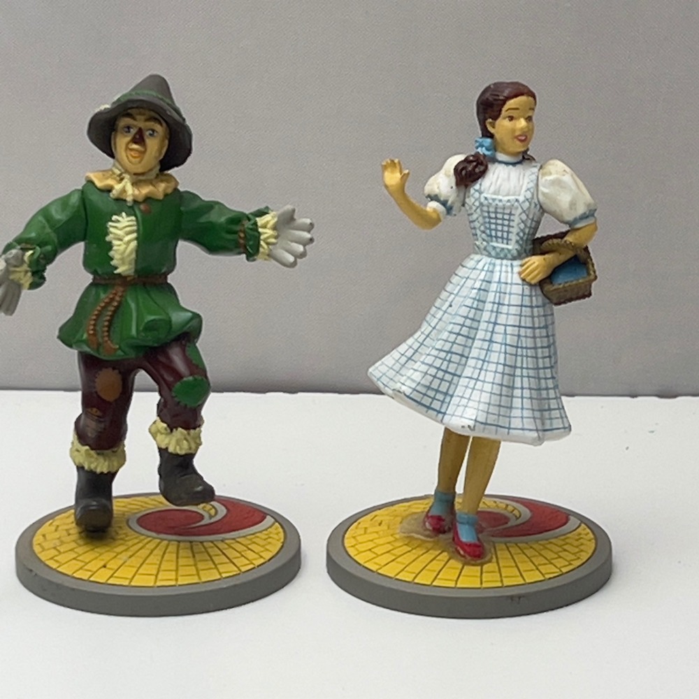 Enesco 1998 SCARECROW & DOROTHY WIZARD of OZ Figure Turner Entertainment 3"
